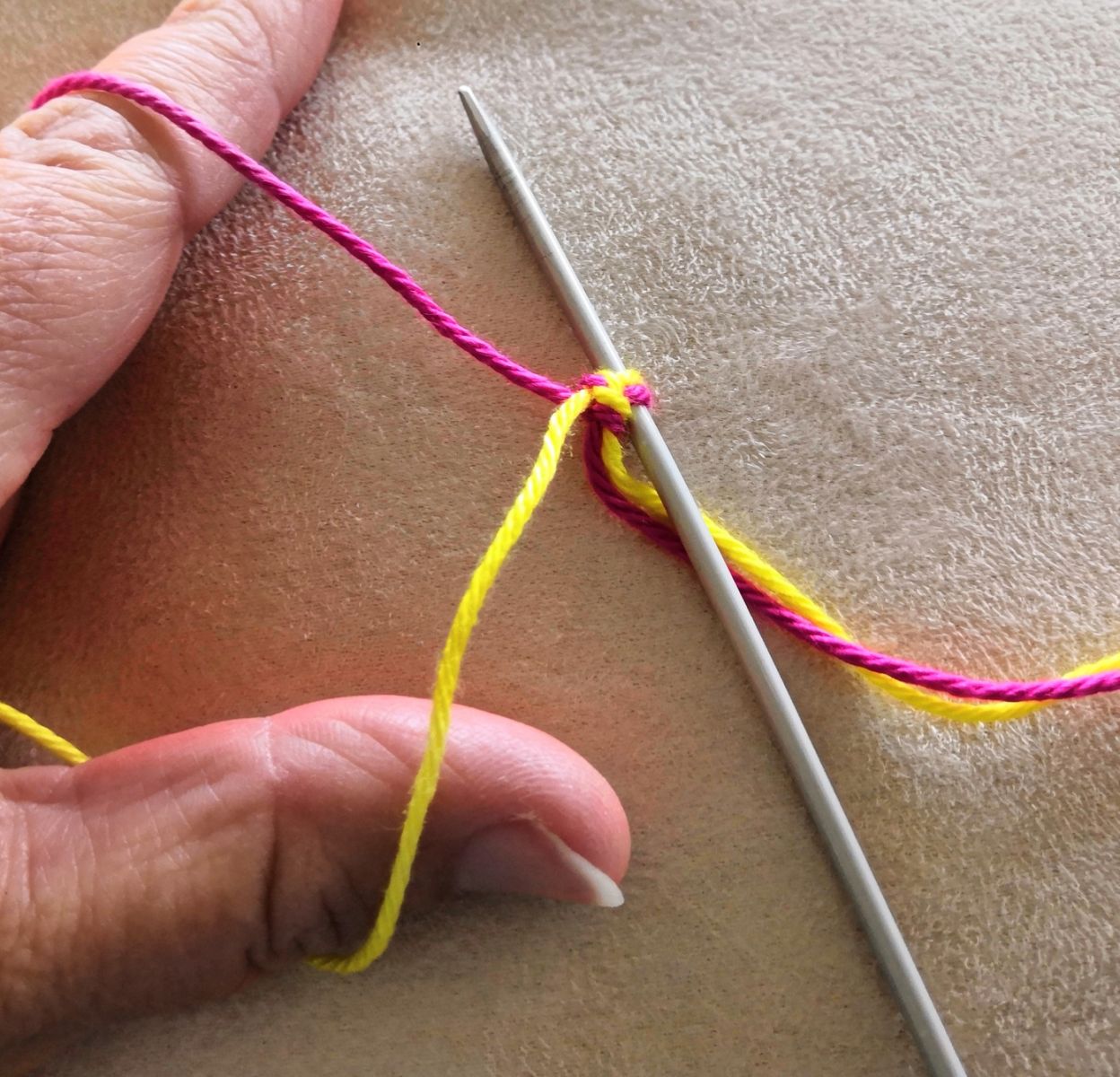 Blog-Inhaltsbild für 'Untersetzer mit Herz - Doubleface Einsteiger-Projekt inkl. Grundkurs'